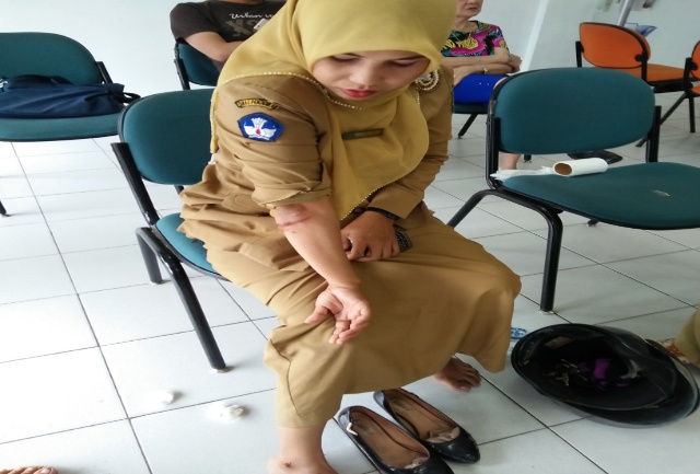 Miris...!!! Guru SMPN 16 Jadi Korban Jambret di Depan Bank Danamon Duri