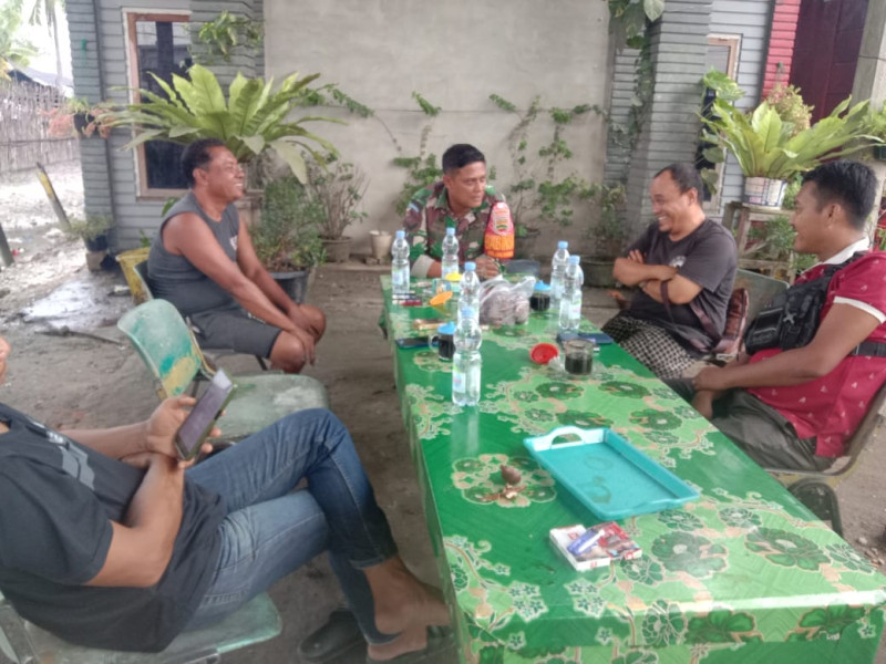 Sertu Afnal Laksanakan Komsos Dengan Warga Binaan