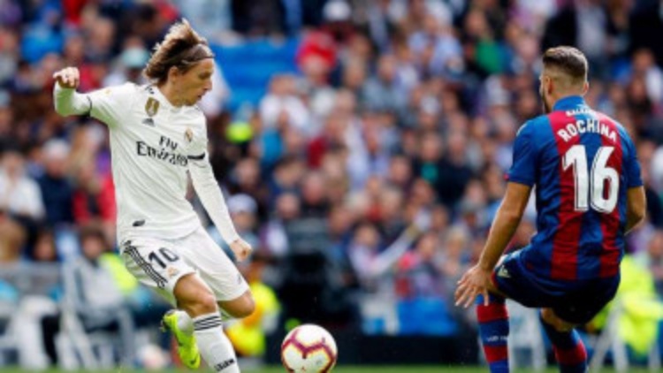 Susunan Pemain Barca Vs Madrid: Adu Tajam Suarez dan Bale