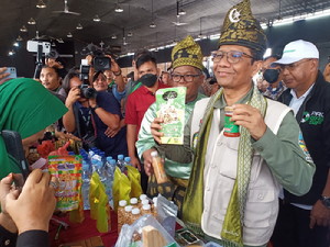 Cawapres Mahfud MD Sambangi Pelaku UMKM Riau