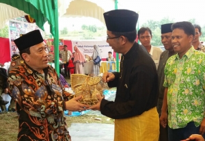 Keberhasilan Kelompok Tani Terpadu Pematang Pudu dalam Setiap Bidang di Apresiasi Gubernur Riau