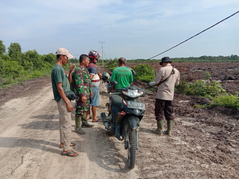 Patroli Gabungan, Sertu Jainal Arifin dan Masyarakat