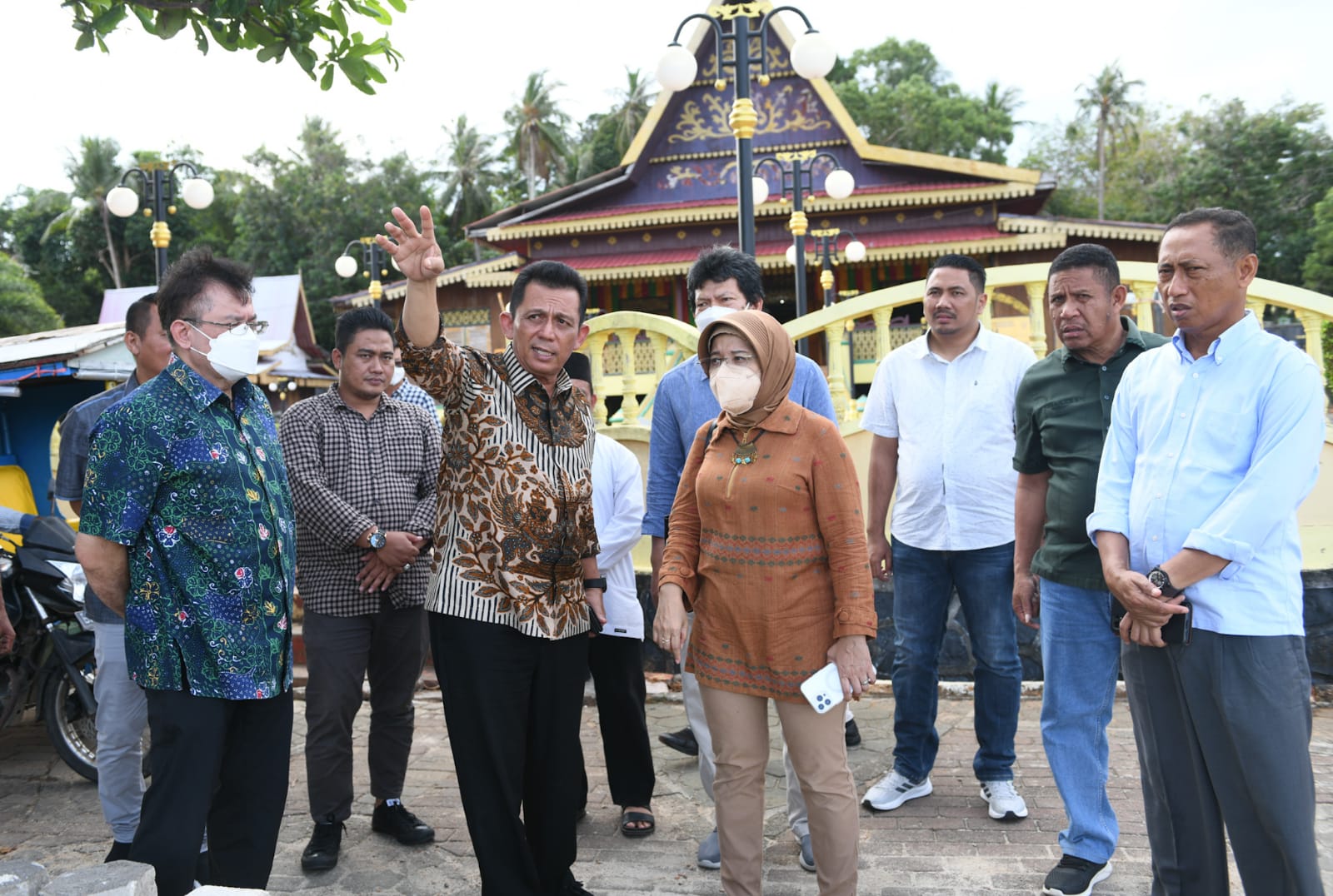 Gubernur Ansar Terus Pantau Penataan Pulau Penyengat dan Bandara Raja Haji Abdullah Karimun