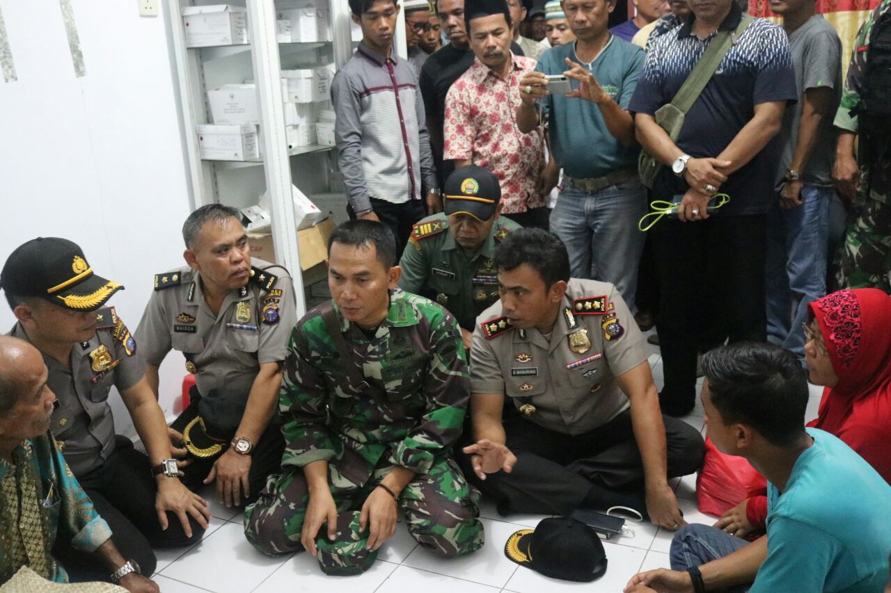 Personil TNI Ditikam Mati, Dandim dan Kapolres Inhil Berangkat Ke Sungai Guntung