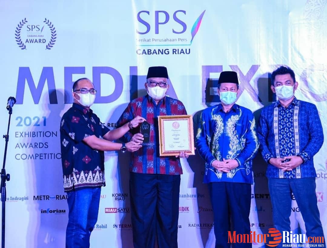 Pemko Dumai Raih SPS Riau Award 2021