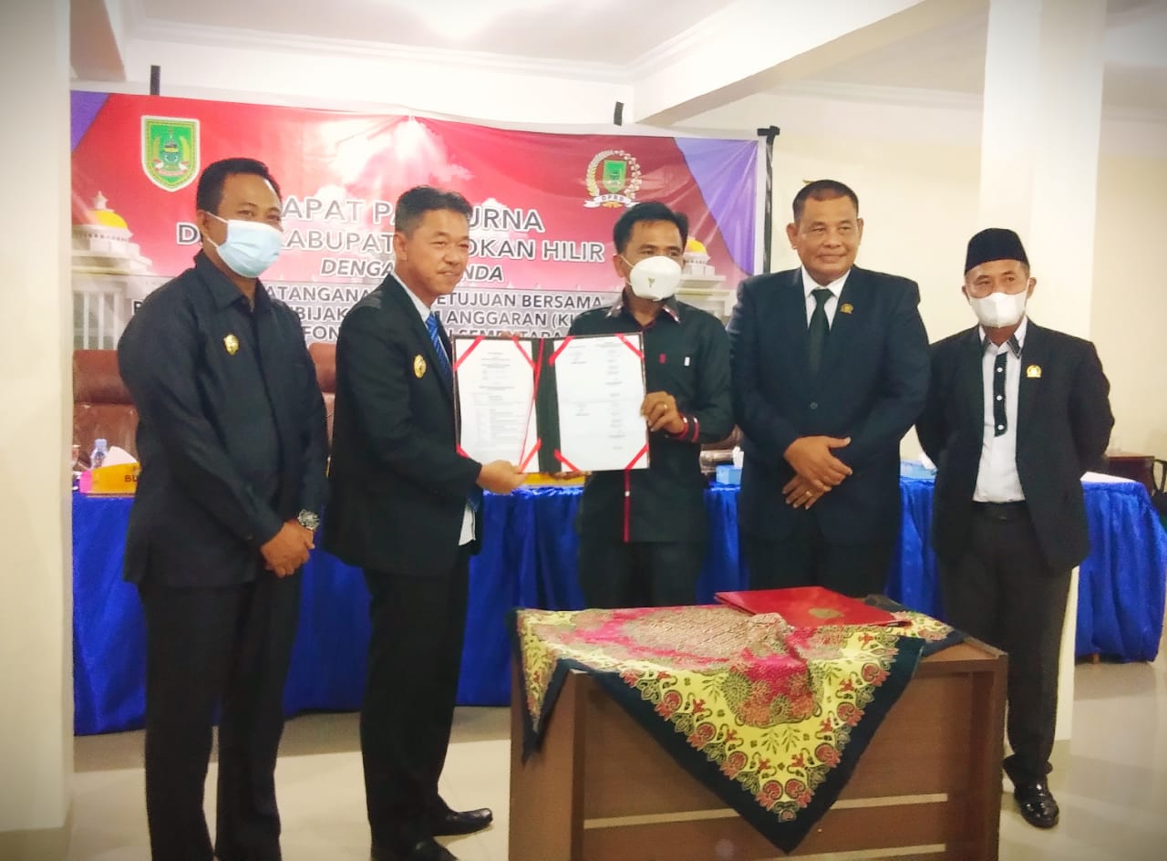 DPRD Rohil Bersama Pemkab Rohil Gelar Rapat Paripurna Persetujuan KUA-PPAS (TA) 2022