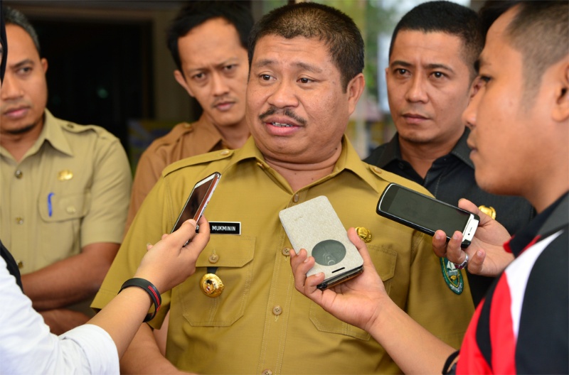 Soal Penjual Buku Catut Nama, Bupati Minta UPTD dan Kepsek Bersikap Cerdas