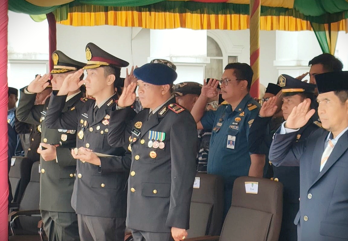 Kapolres Rohil Hadiri Peringatan Hari Pahlawan Dalam Rangka Mengenang Jasa Para Pahlawan