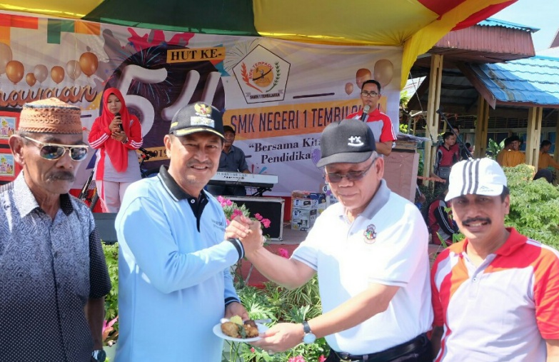 Hadiri Milad Ke-54, Wabup Inhil Komitmen Jadikan SMKN 1 Tembilahan Terbaik di Riau