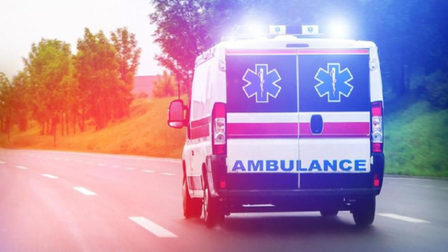 Ambulans Terjebak Macet 12 Jam di Batang Hari, Bupati Salahkan Truk Batu Bara