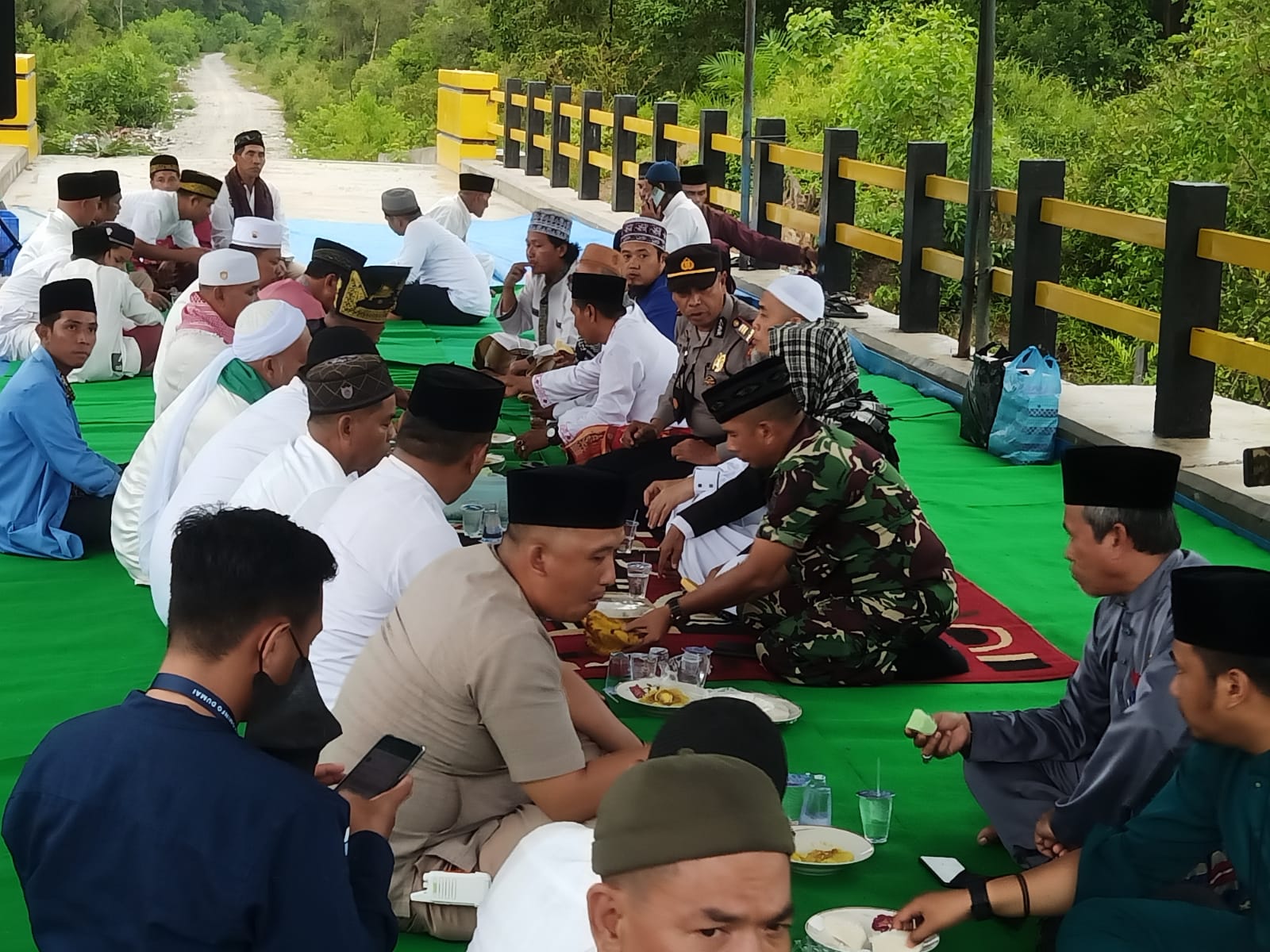 Danramil 04 Hadiri Kegiatan Tradisi Begatep