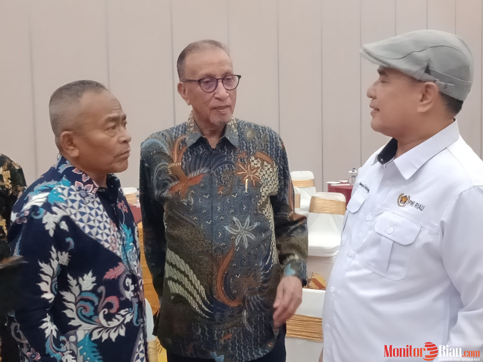 Ketua Umum PWI Pusat Beri 'Sinyal' untuk Ketua PWI Riau