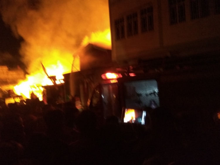 Kebakaran, Sejumlah Bangunan di Tembilahan Ludes Jadi Arang