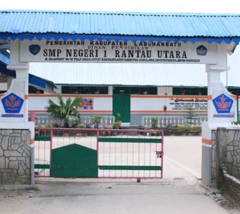 PPDB TA 2020-2021 SMP Negeri 1 Rantau Utara Dinilai Curang, Terdapat 32 Siswa ''Siluman''