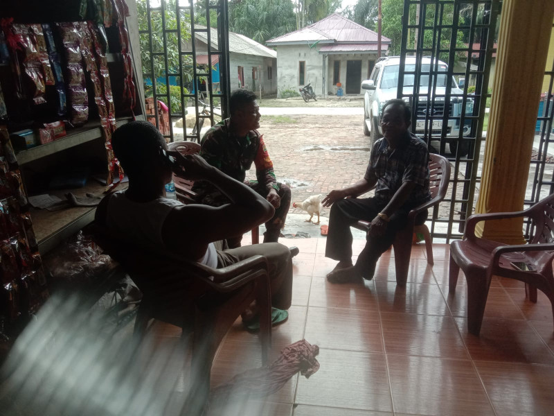 Selaku Babinsa, Sertu Afnal Ajak Masyarakat Peduli Terhadap Wilayahnya