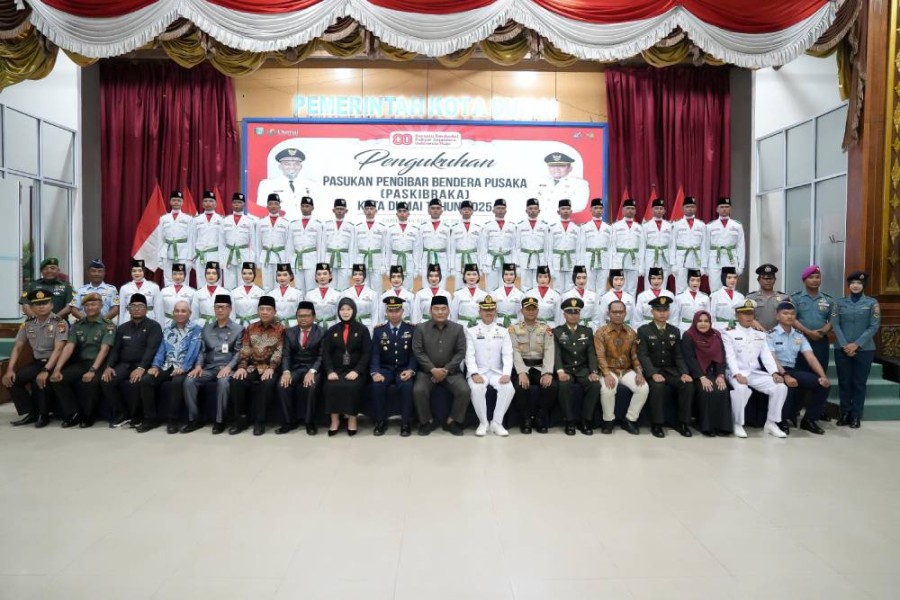 Resmi Dikukuhkan Wawako Sugiyarto, 35 Paskibraka Kota Dumai