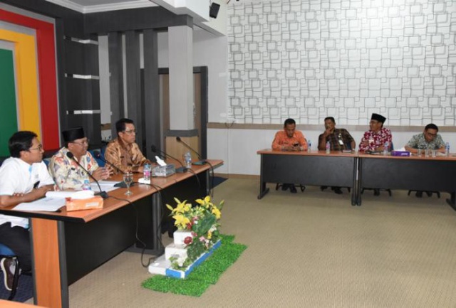 Pemkab Bengkalis Minta PLN Sosialisasikan Pencabutan Subsidi Listrik sampai ke Desa