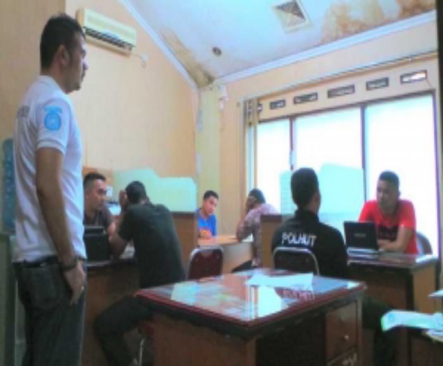 Kedapatan Memeras, Tiga Oknum Dishut Riau Disikat Polisi