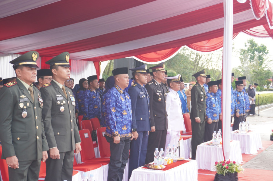 Mayor Arh Catur Sopan Permana Hadiri Upacara Sempena Hari Bela Negara ke 75