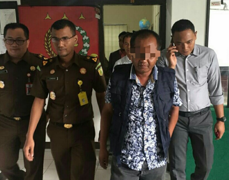 Kejaksaan Tahan Tersangka Kasus Korupsi Peningkatan Jalan