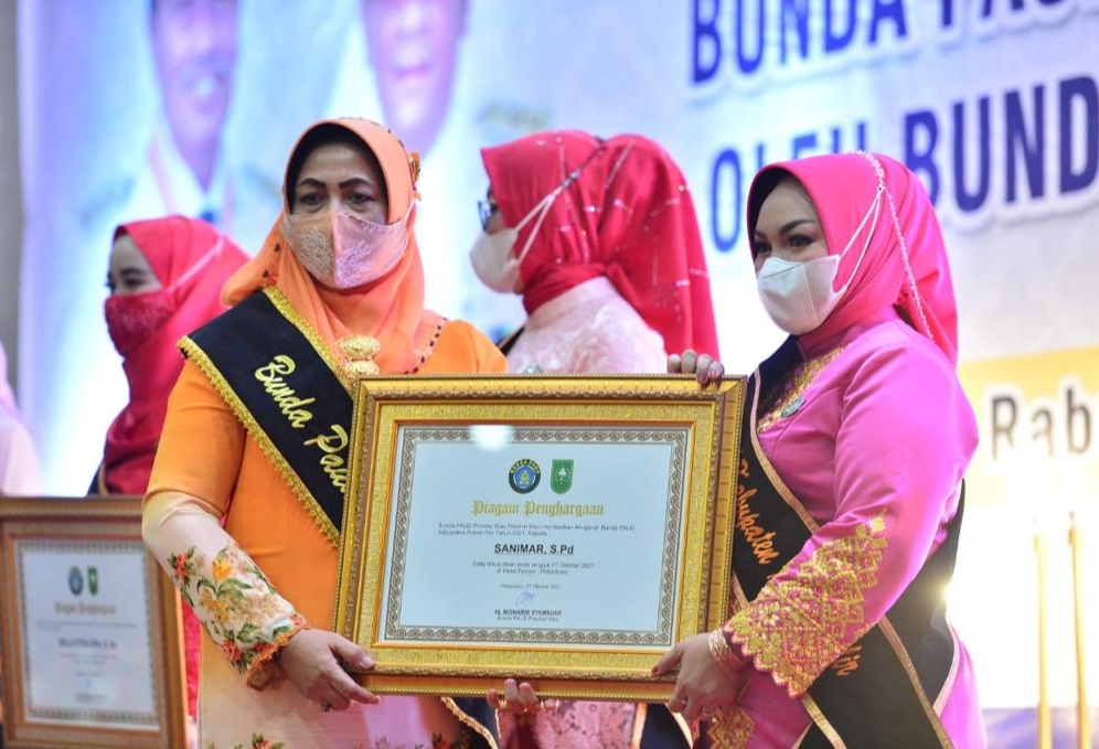 Sanimar Afrizal Sintong Dilantik Sebagai Ketua Bunda PAUD Rokan Hilir