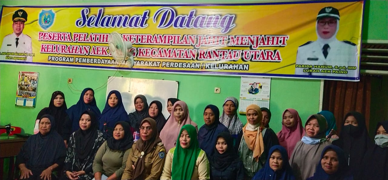 Kelurahan Aek Paing Melaksanakan Pelatihan Menjahit