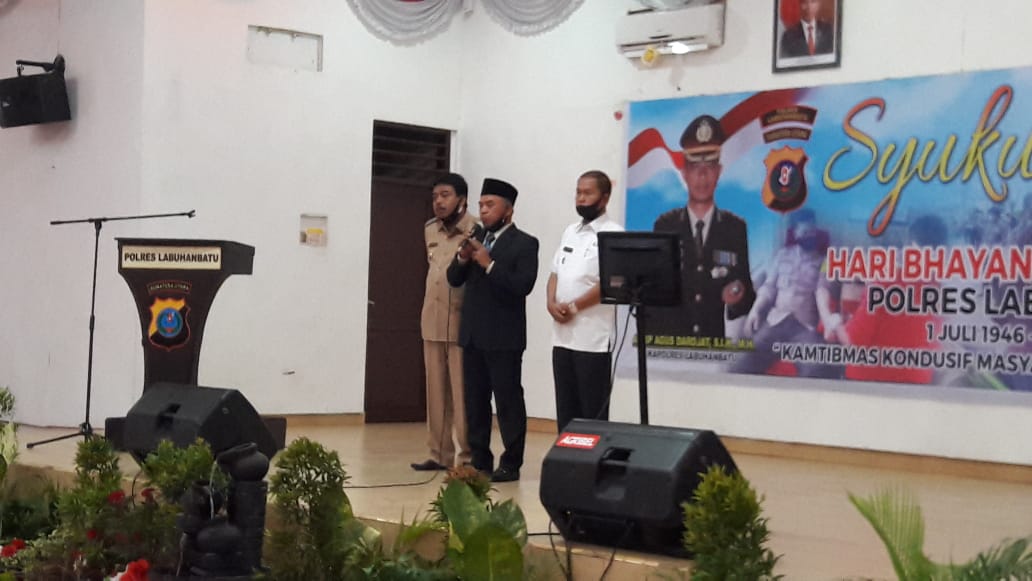 Bupati Labuhanbatu Hadiri Upacara HUT Ke-74 Bhayangkara