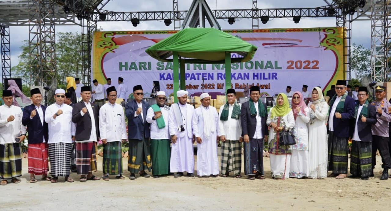 Wabup Rohil Sulaiman Hadiri Hari Santri Nasional di Ponpes Bidayatul Hidayah