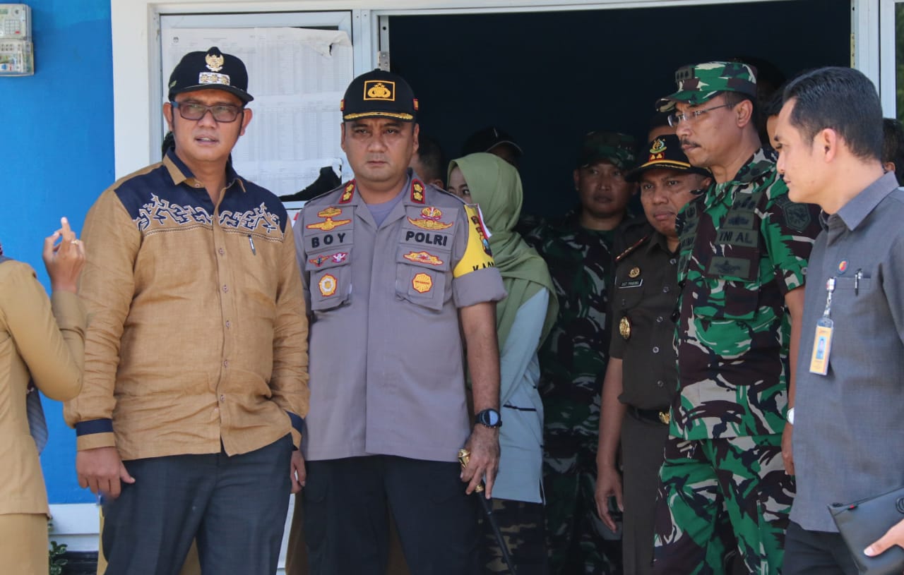 Bupati Bintan Tinjau Kesiapan TPS Jelang Pelaksanaan Pemilu 2019