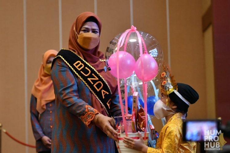 Gubernur Ansar Kukuhkan Bunda PAUD Kepri