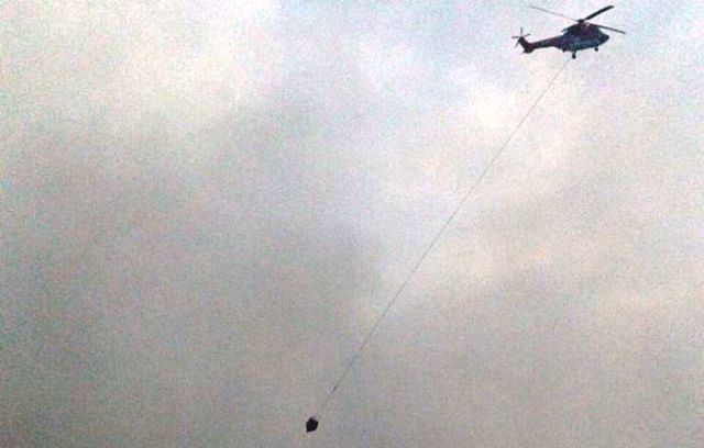 Kebakaran Terjadi, 2 Heli di Kerahkan Menuju Perbatasan Dumai - Bengkalis
