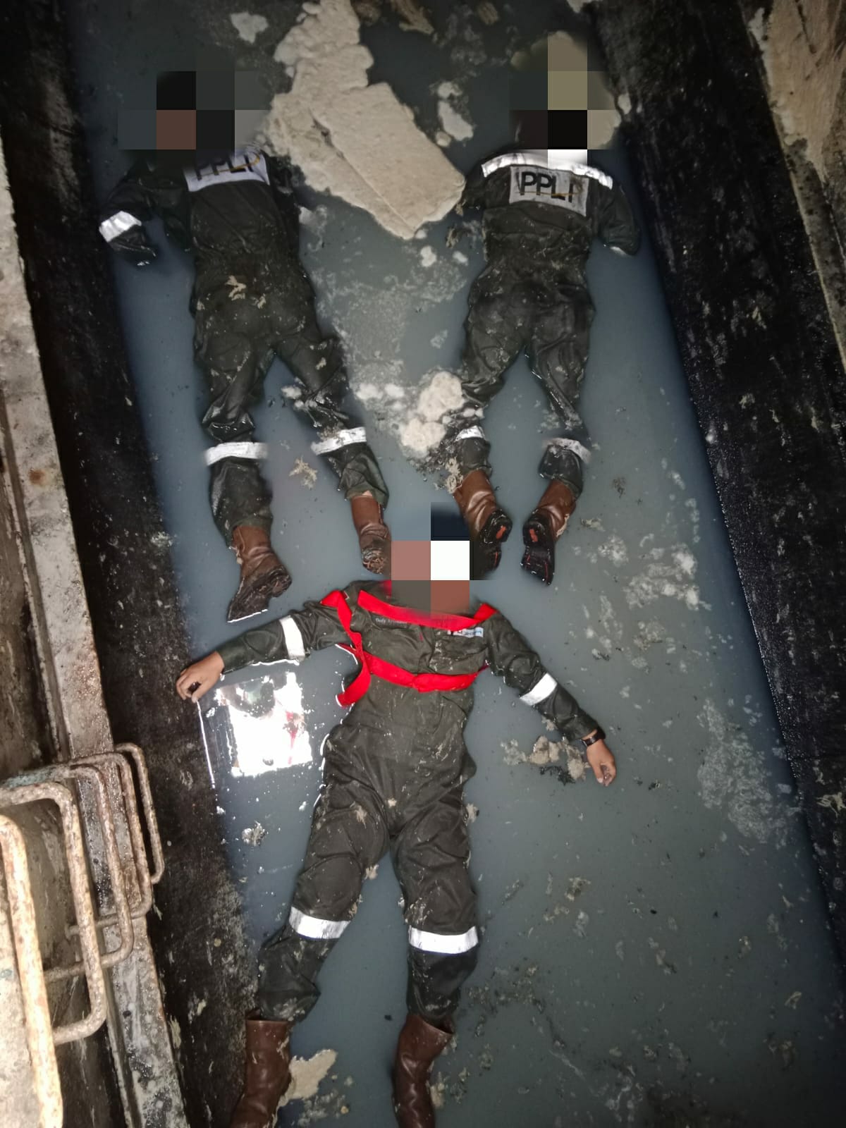 Tiga Karyawan PT PPLI Terjatuh ke Dalam Kontainer Limbah