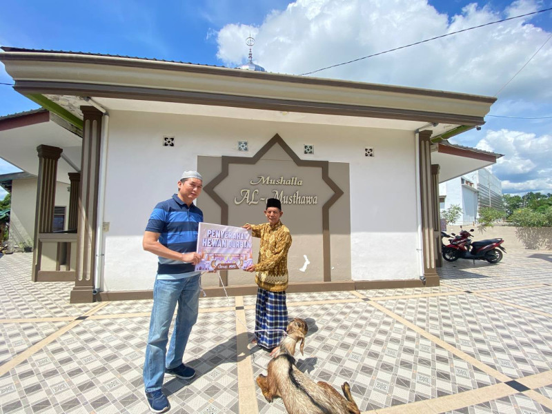 Rayakan Idul Adha, Citimall Dumai Bagikan Hewan Kurban Untuk Masyarakat Sekitar