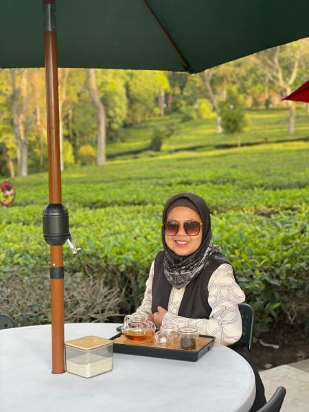 KPPU Selidiki Pinjol, Bunga 0,8% Dinilai Mencekik Rakyat