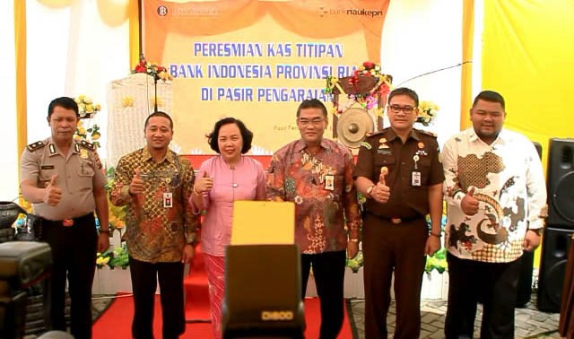 Pemkab Rohul Mulai Terapkan Transaksi Non Tunai