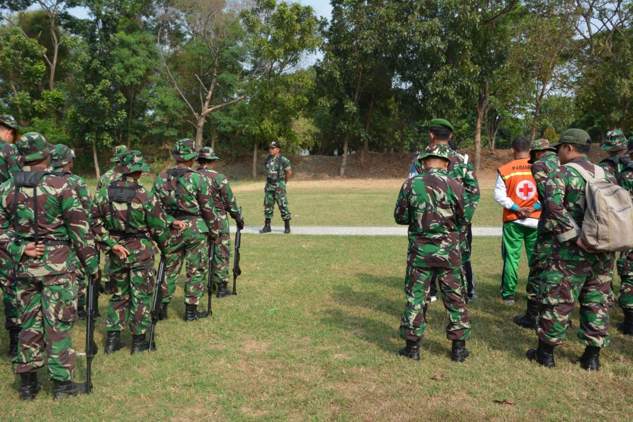 Ratusan Personel Korem 084/Bhaskara Jaya Asah Skill Menembak