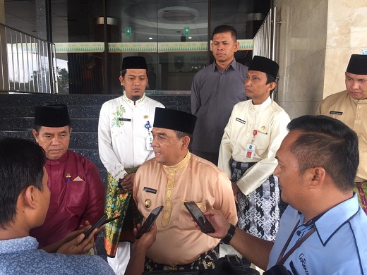 Wagubri Sidak Ruang Kerja dan Soroti Pemakaian listrik dan Mesin Pendingin