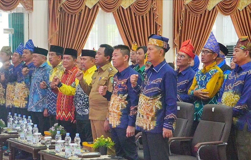 Bupati Afrizal Sintong Apresiasi Pelantikan PD Kerukunan Bubuhan Banjar Rokan Hilir
