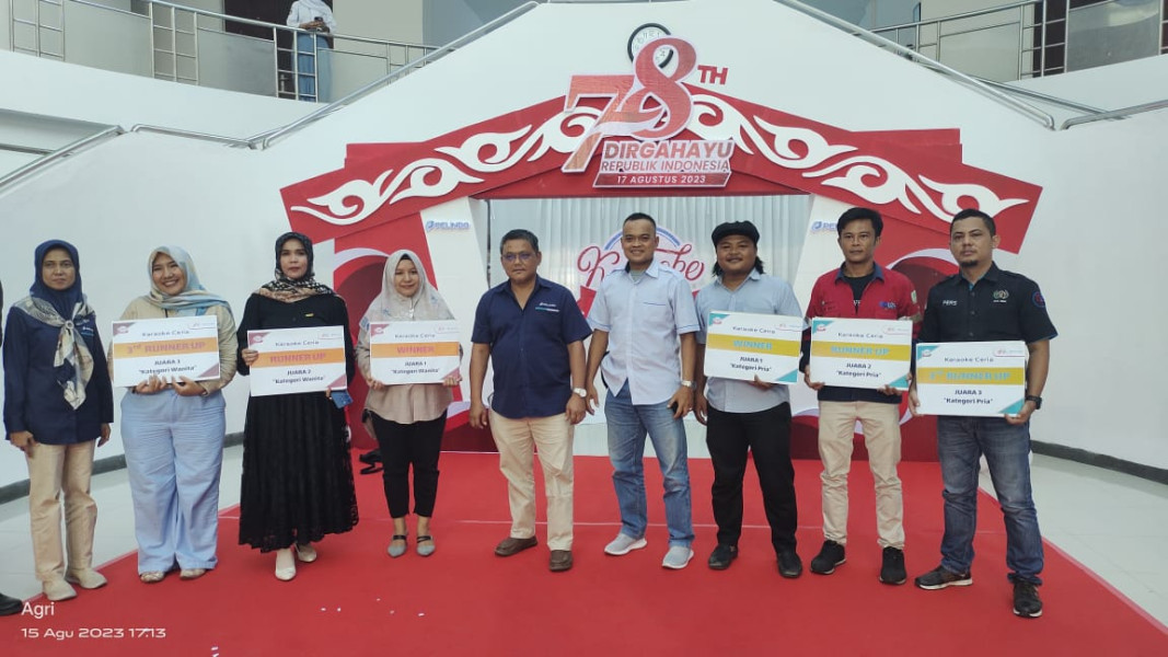 Anggota PWI Dumai Juarai Lomba Karaoke Ceria Yang Digelar Pelindo