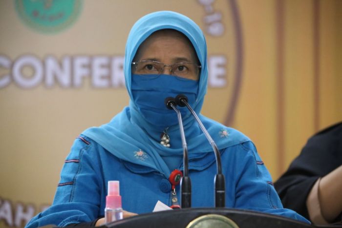 Masih Tinggi, Mimi Terus Ingatkan Masyarakat Riau Patuhi Protokol Kesehatan