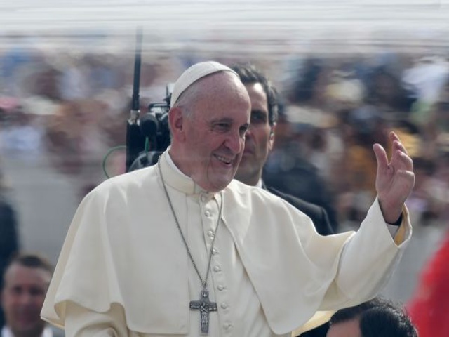 Paus: Banyak Tindakan Manusia yang Memalukan