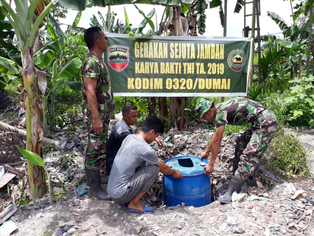 Program Sejuta Jamban Kodim 0320/Dumai