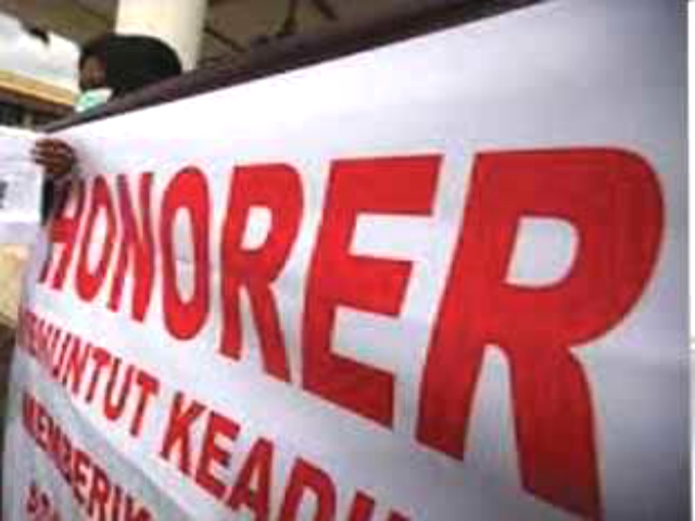 Miris...Nasib Ribuan Honorer di Rohil Belum Jelas