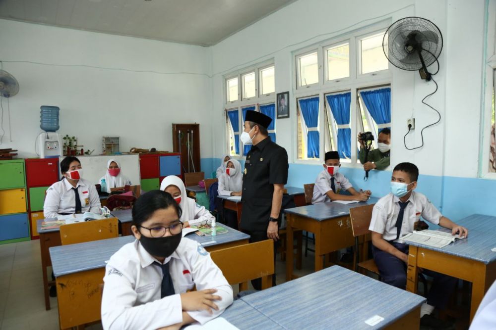 Sejak PTM Terbatas, Belum Ada Siswa SMA/SMK di Riau Positif COVID-19