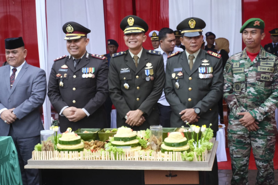 Upacara HUT ke-79 TNI di Dumai Berlangsung Khidmat