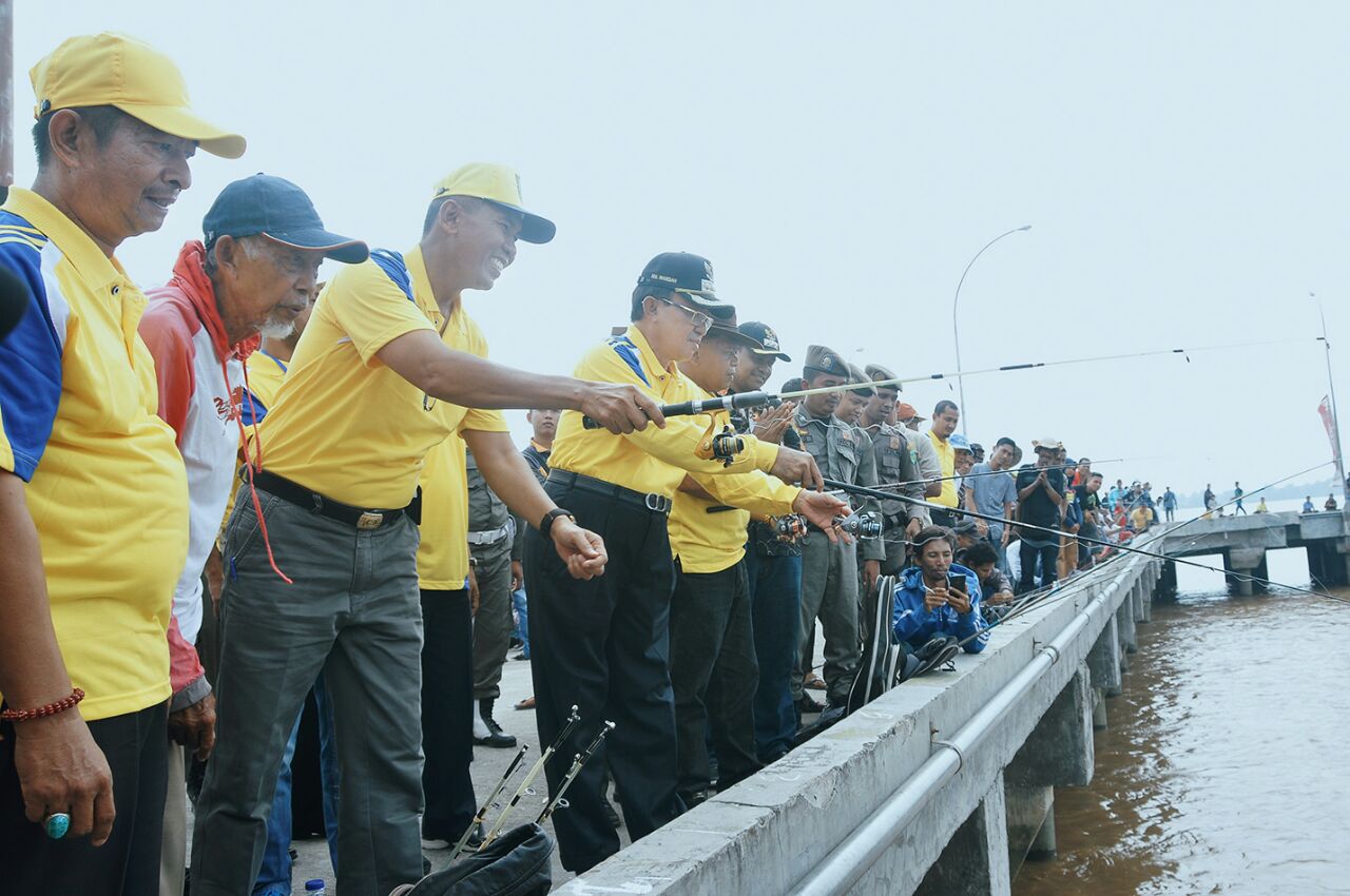 Bupati: Festival Pancing Udang Para Pemburu 'Si Jepit Biru' Miliki Prospek Jadi Iven Tahunan