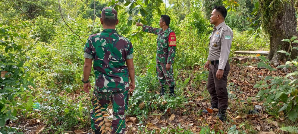 Mengedepankan Semangat Kebersamaan, Babinsa Koramil 06 Merbau Laksanakan Patroli Cegah Karhutla