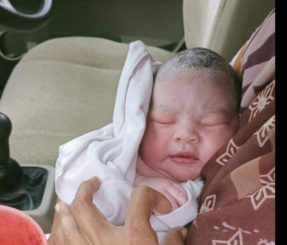 Penumpang Kapal Roro Dari Pakning Menuju Bengkalis Dihebohkan Atas Lahirnya Bayi Laki-Laki