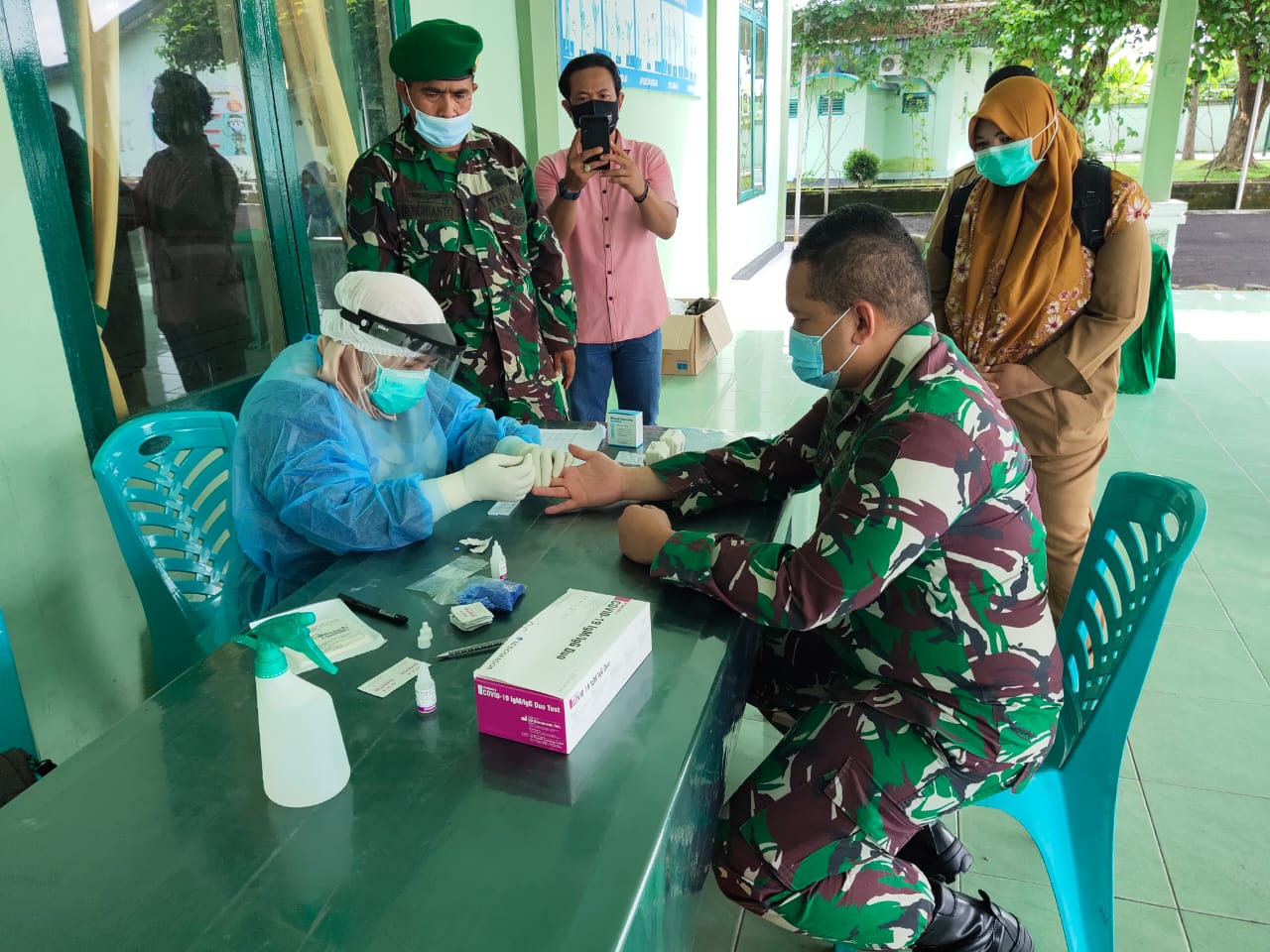Dandim 0320/Dumai Pimpin Seluruh Personel Laksanakan Rapid Test Covid-19