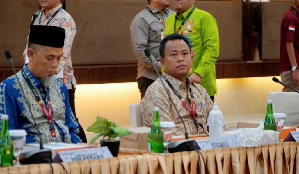 RUPS Tahunan 2022 dan Rapat Umum Pemegang Saham Luar Biasa di Kantor Pusat BRK Dihadiri Wabup Rohil